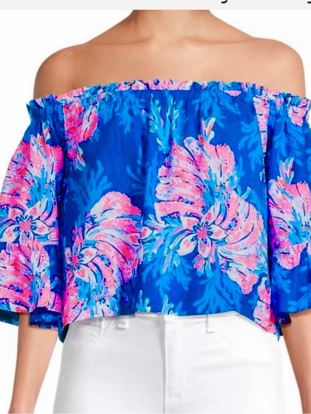 Lilly Pulitzer Croix Off-Shoulder Floral Crop Top in Electric Blue and Pink